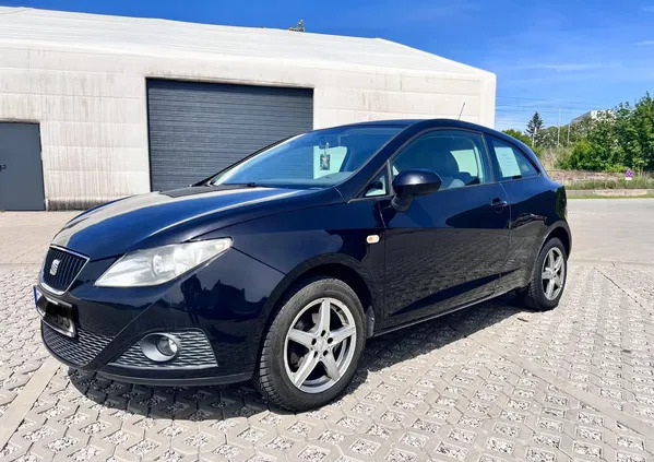 samochody osobowe Seat Ibiza cena 16900 przebieg: 155753, rok produkcji 2010 z Łódź